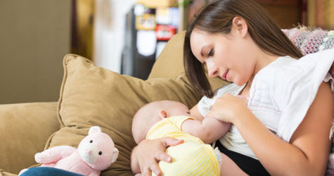 Breastfeeding Myths: Formula and Breast Milk