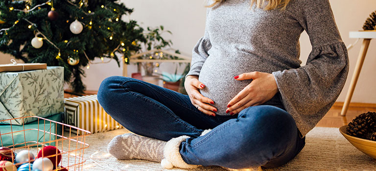 Holiday Gift Ideas for New Moms and Moms-to-be!